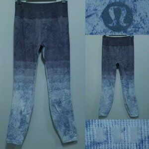 Lululemon Ebb to Train 6 Small Tight Blue White Striped Women's Leggings Crop